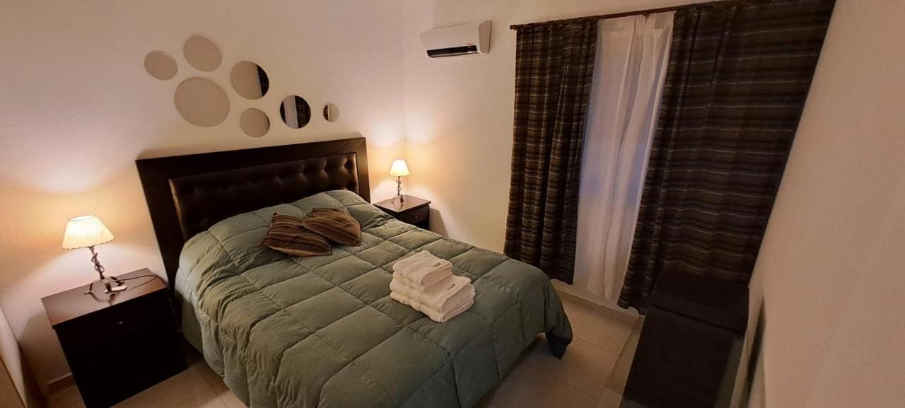 Departamento Temporario - Barrio San Isidro Villa Allende Luaran gambar